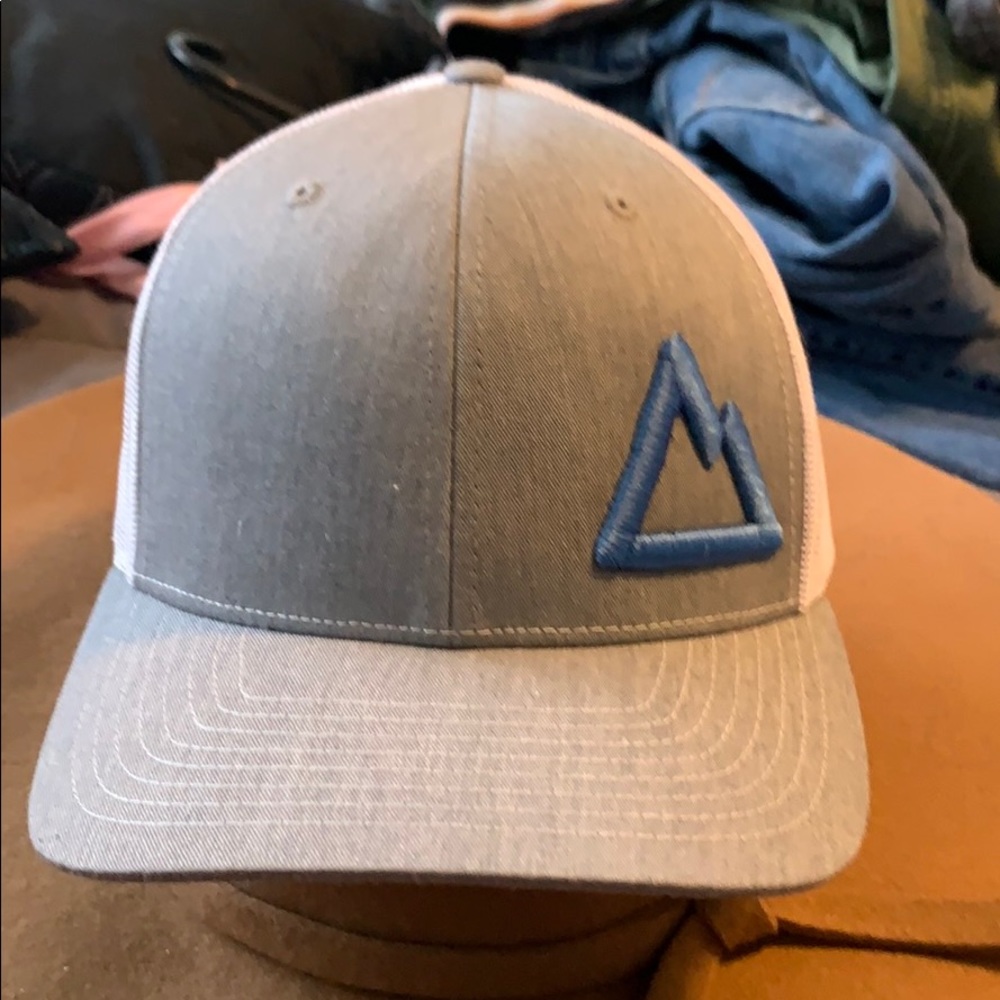 men’s hat